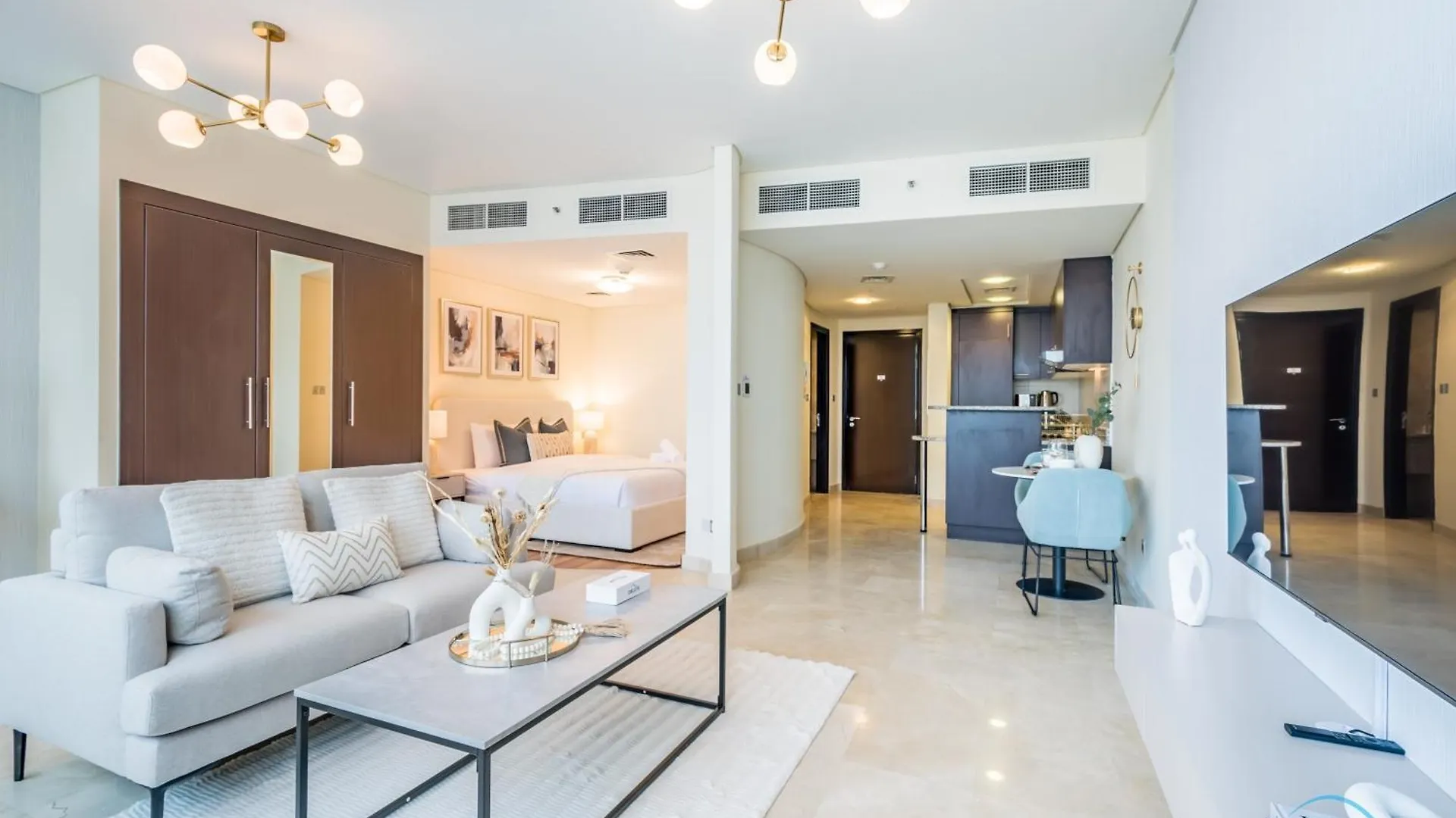 Stylish Studio At Sky Gardens, Difc By Deluxe Holiday Homes Dubai