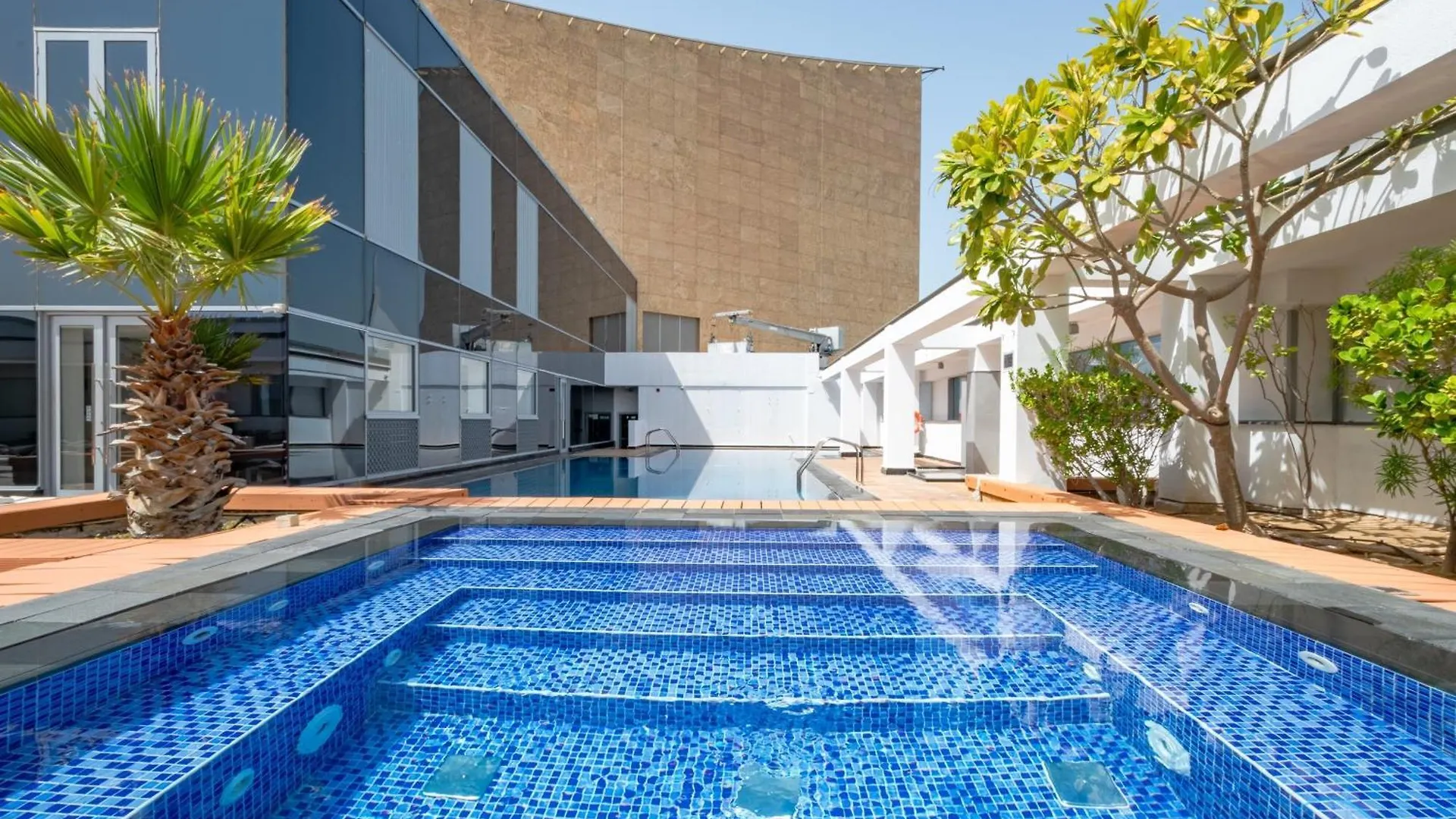 Apartment Stylish Studio At Sky Gardens, Difc By Deluxe Holiday Homes Dubai